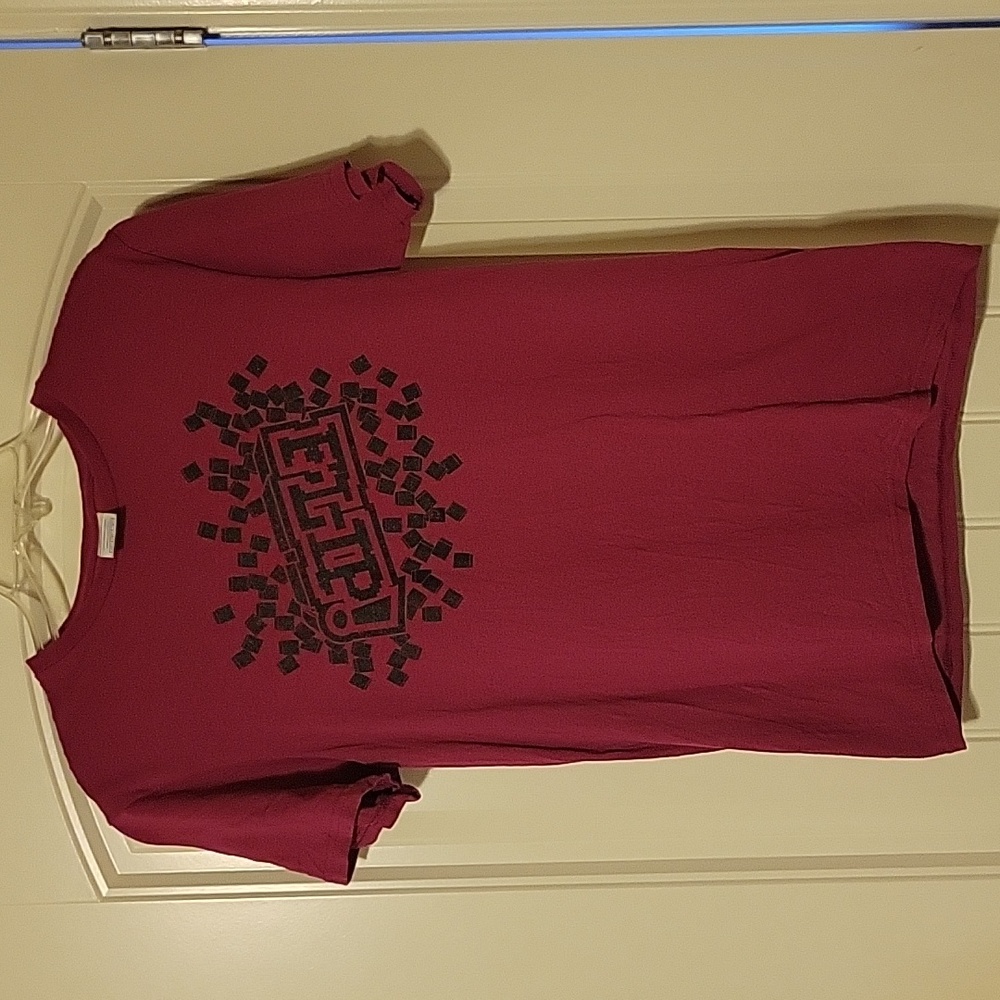 Unspeakable Minecraft FLIP T-shirt size small. Like new condition